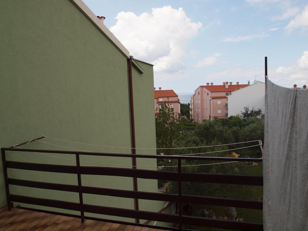 Apartments Zufic Štinjan Esterno foto